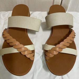 Dolce Vita Penelope Flat Sandals